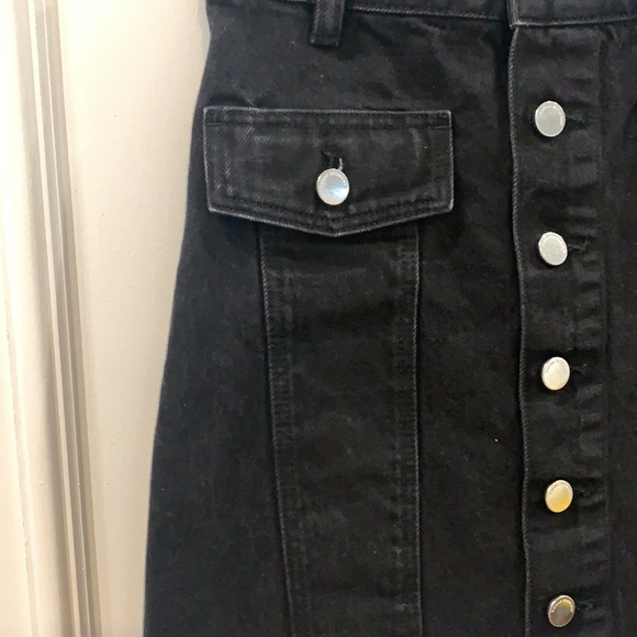 Zara black mini denim skirt with silver hardware - Picture 3 of 6